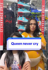 queen never cry menggila